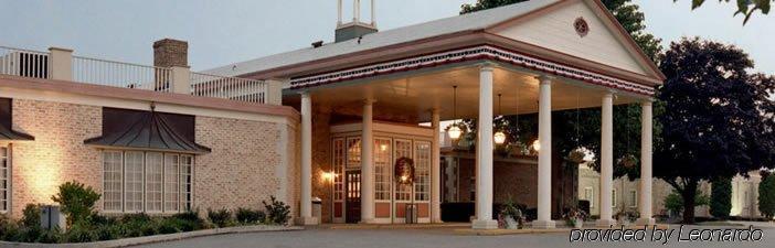 Hotel Carlisle & Embers Convention Center ภายนอก รูปภาพ